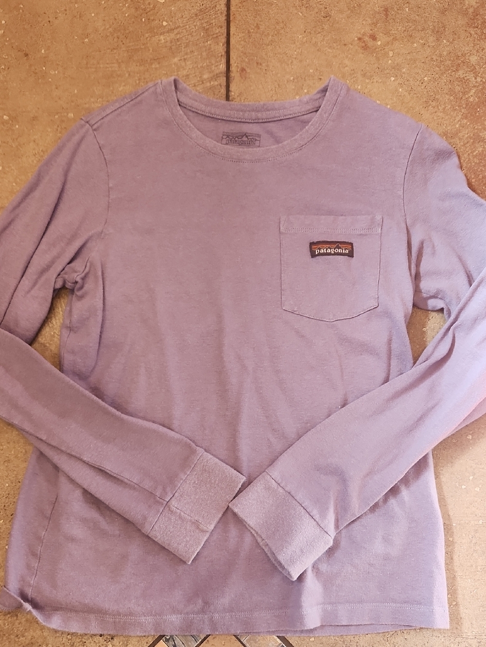 Patagonia Wmns S Lavender Crewneck Long Sleeve Pocket Tee